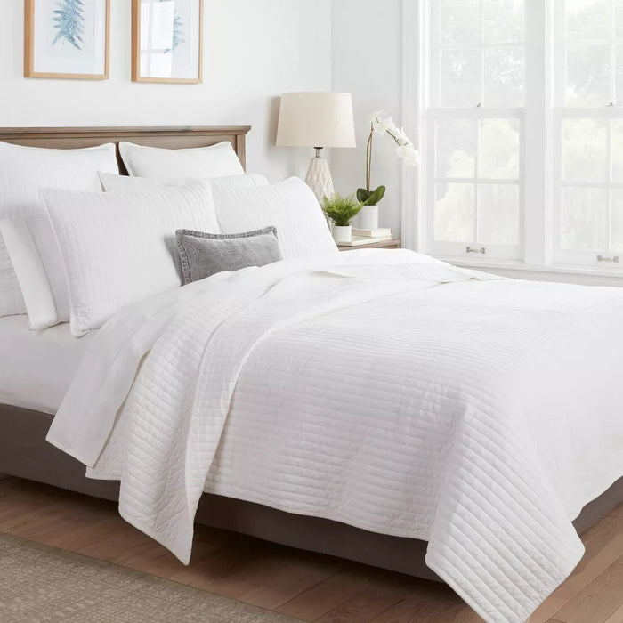 King Washed Cotton Sateen Quilt White - Threshold