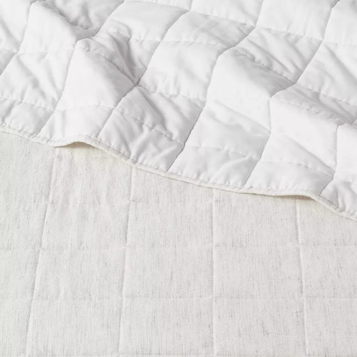 King Space Dyed Cotton Linen Quilt Light Gray - Threshold