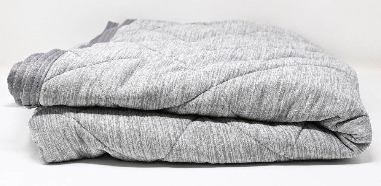 Sutton Place Reversibile Cooling Throw 60" x 70" Gray