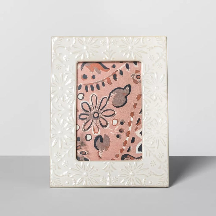 4" x 6" Embossed Ceramic Frame White - Opalhouse