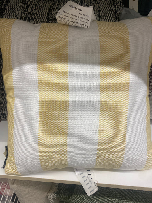 Hearth and hand indoor outdoor pillow