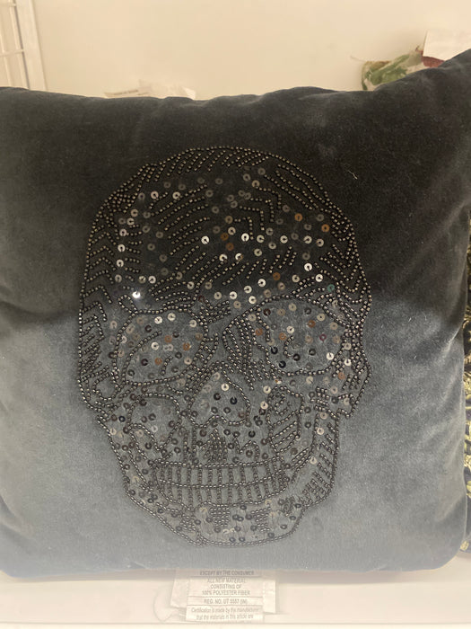 Threshold toss pillow