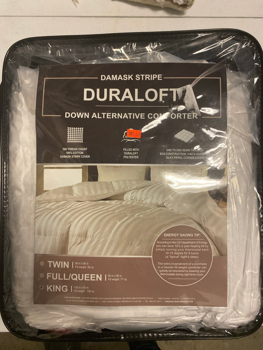 Damask Duraloft comforter